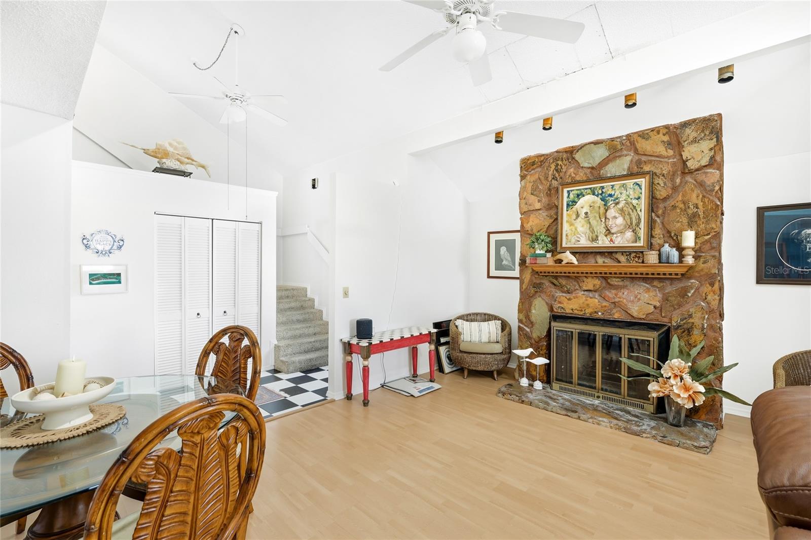 Image 6 of 45 For 212 85th St  