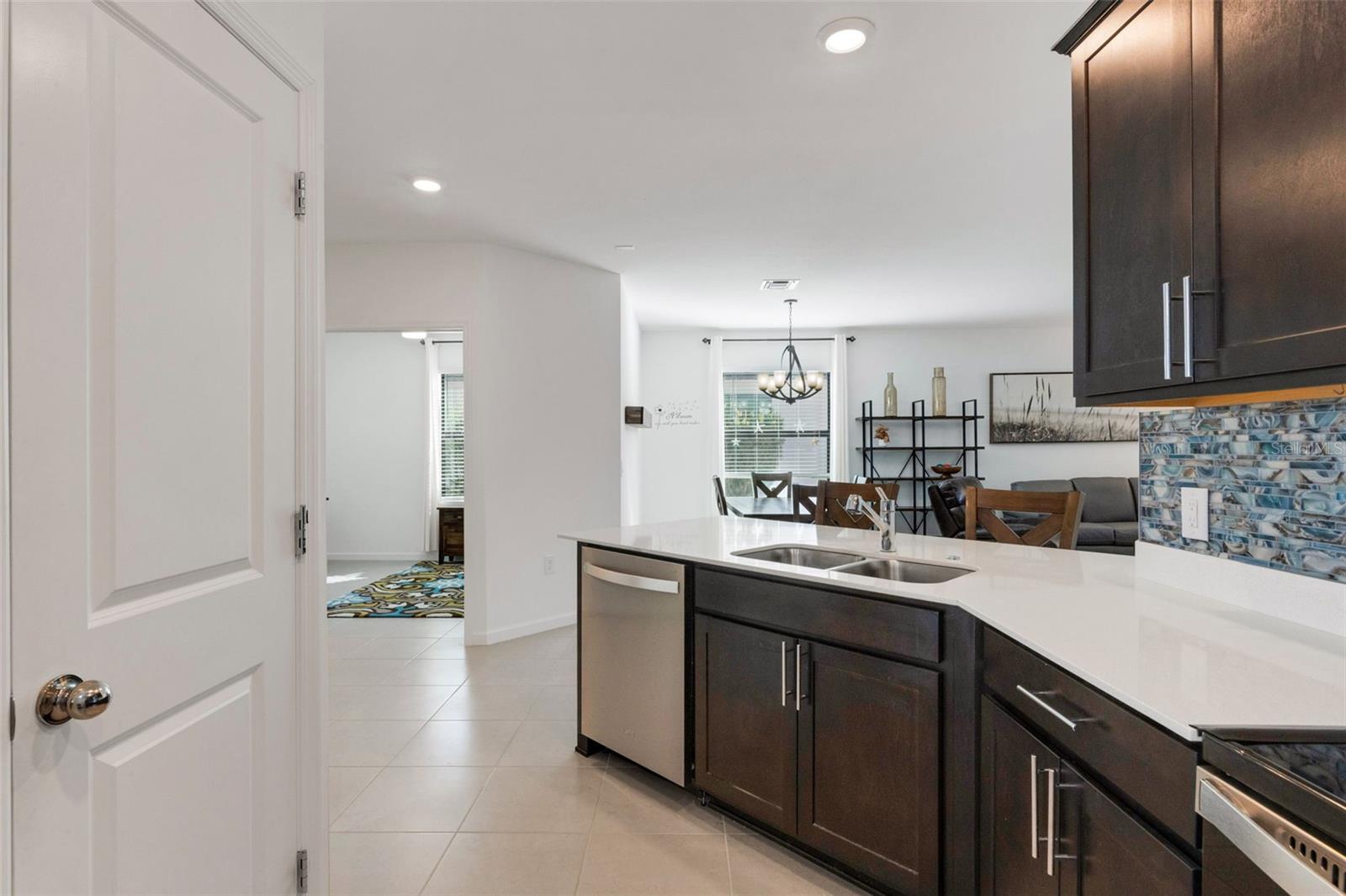 Image 12 of 49 For 6471 Silverstar Drive