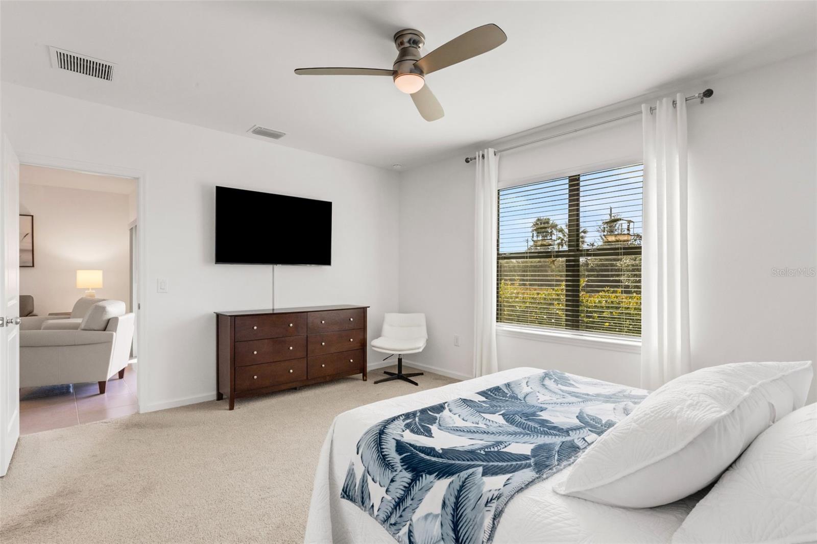 Image 31 of 49 For 6471 Silverstar Drive