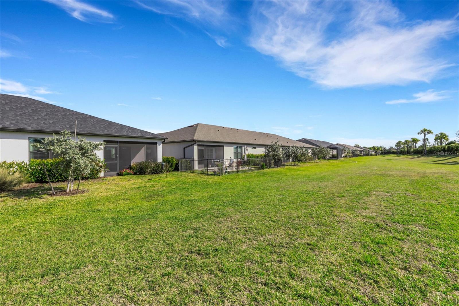 Image 40 of 49 For 6471 Silverstar Drive