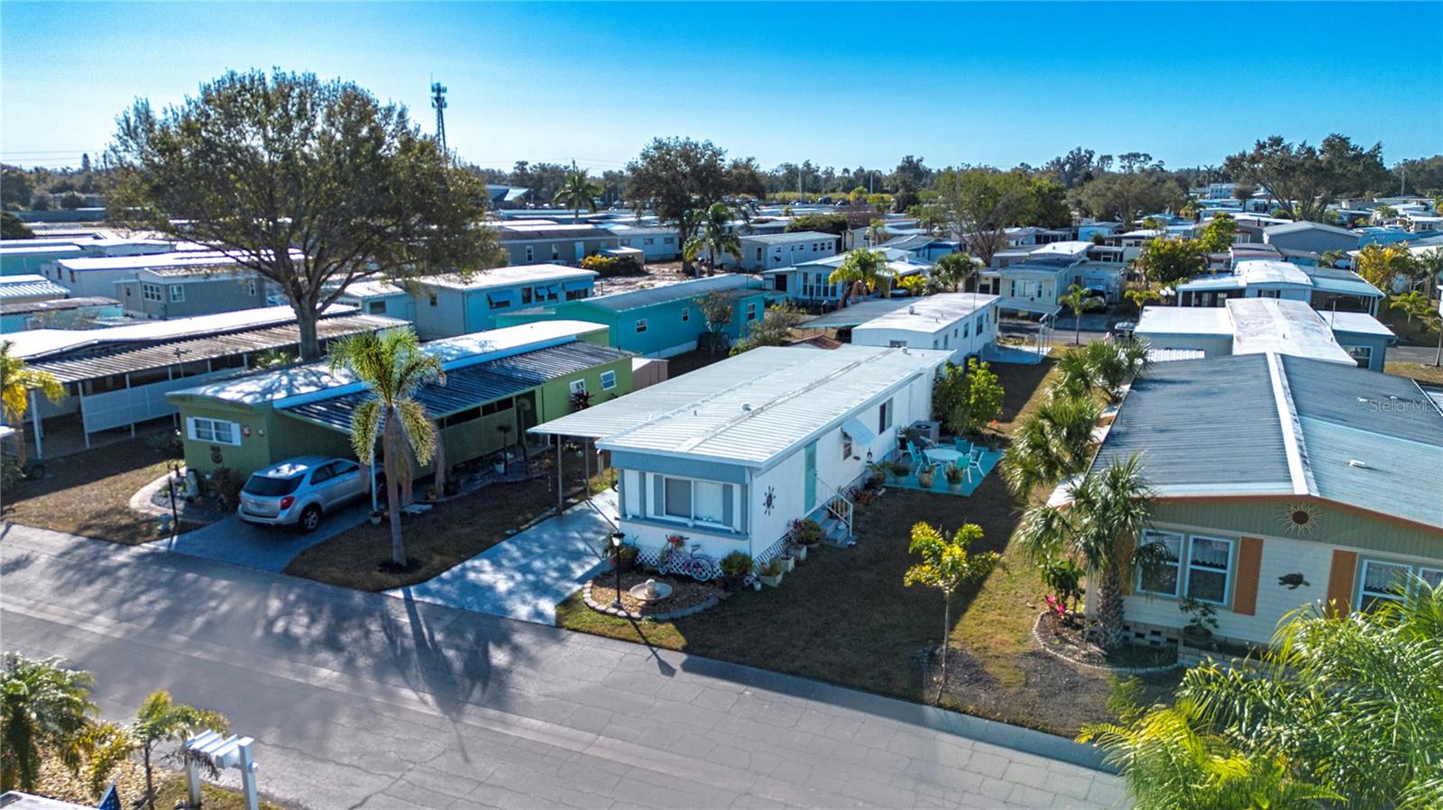 Image 4 of 66 For 420 49th Street E 116