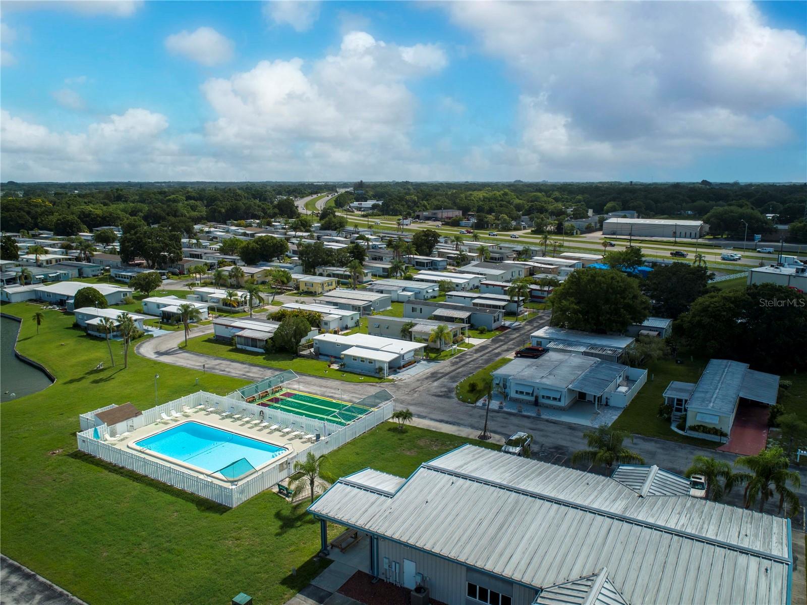 Image 63 of 66 For 420 49th Street E 116