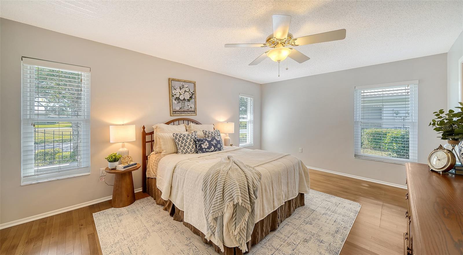 Image 27 of 67 For 6810 9th Avenue W