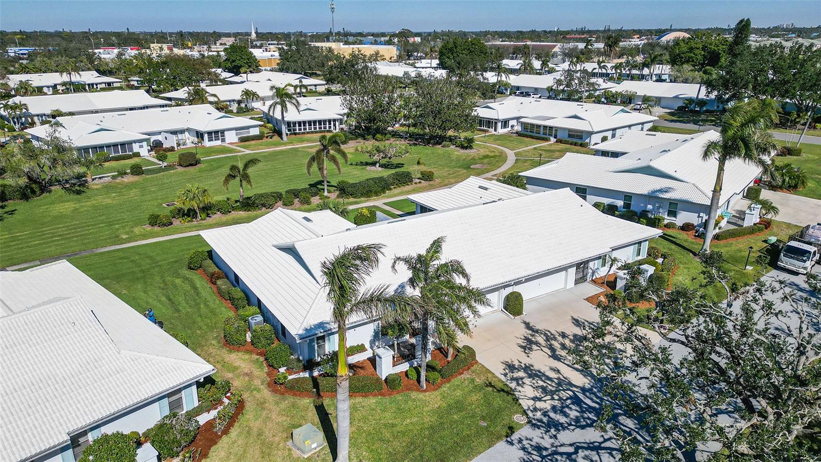 Image 43 of 67 For 6810 9th Avenue W