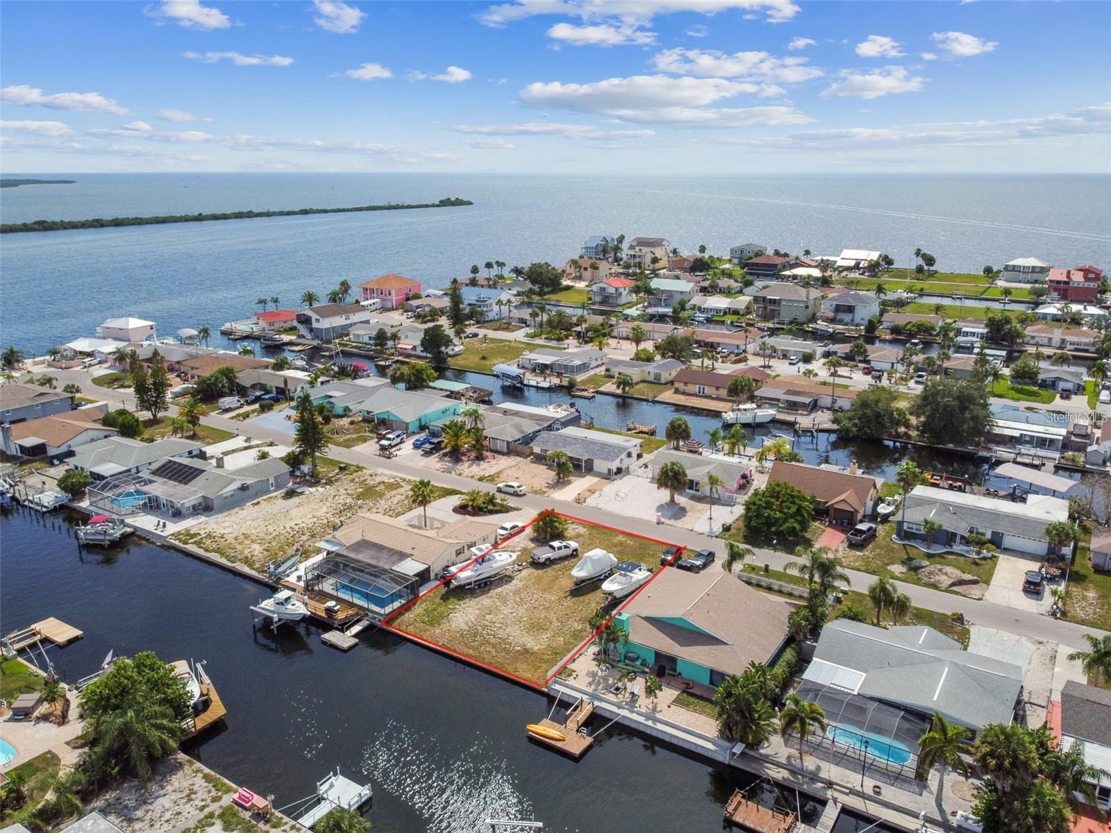 Image 6 of 15 For 13612 Garris Dr