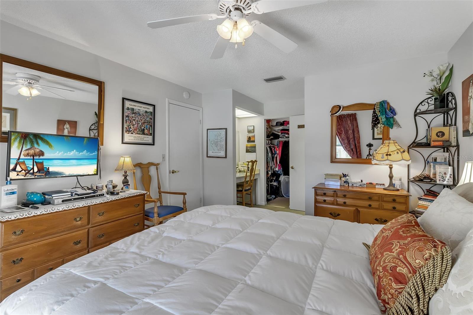 Image 22 of 33 For 6310 7th Avenue W 6310