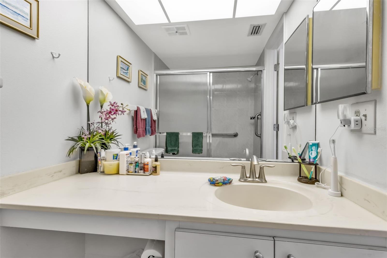 Image 26 of 33 For 6310 7th Avenue W 6310