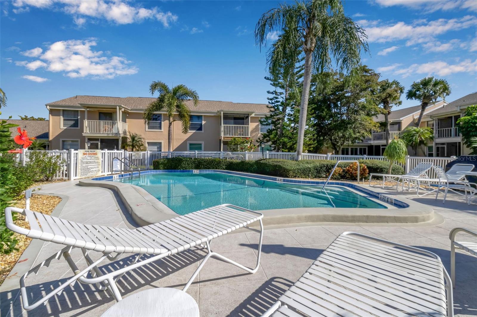 Image 8 of 33 For 6310 7th Avenue W 6310