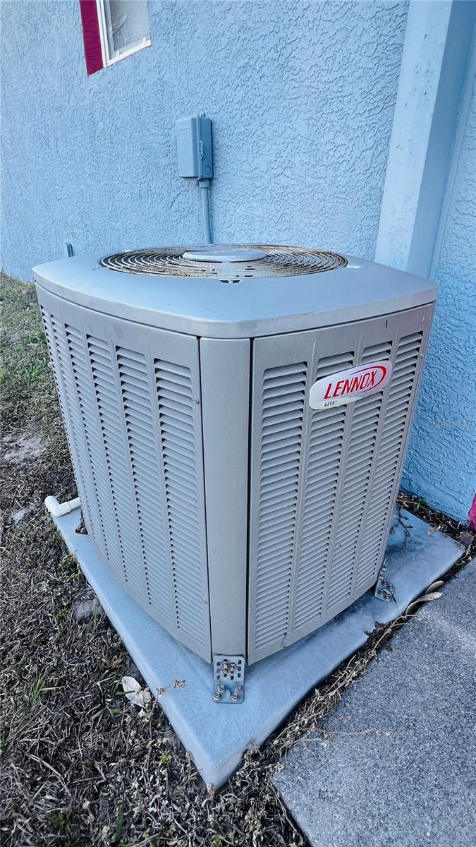 Image 28 of 31 For 12121 Helios Avenue