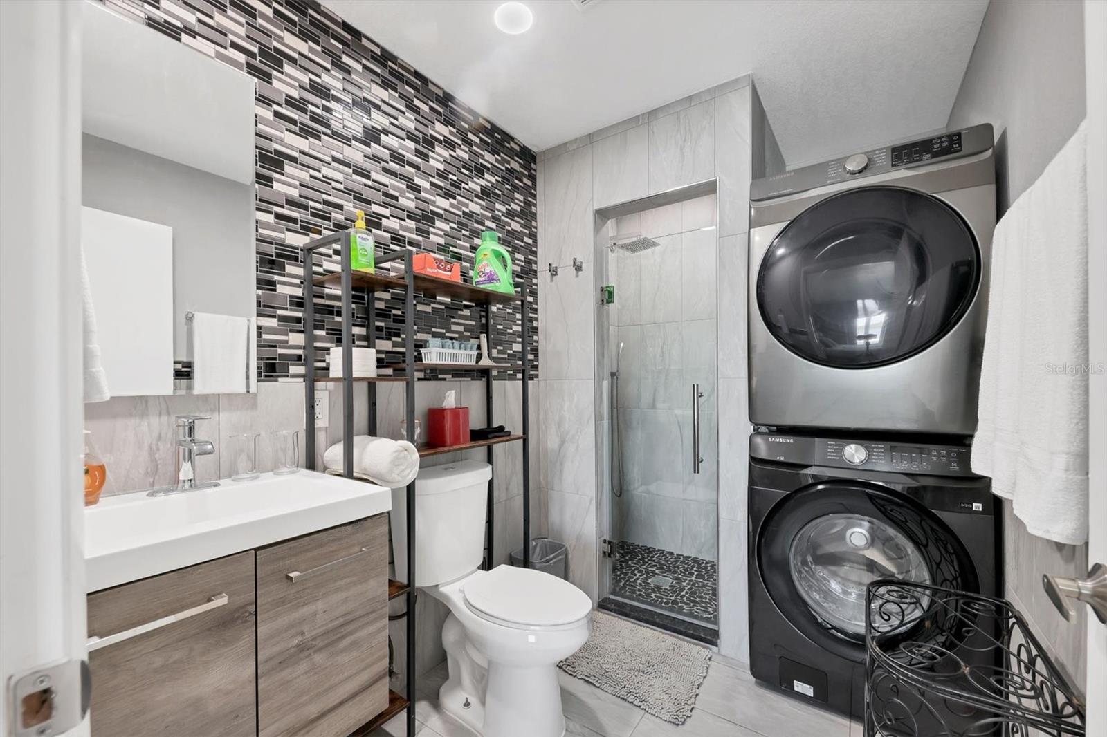 Image 53 of 83 For 7985 Manasota Key Road