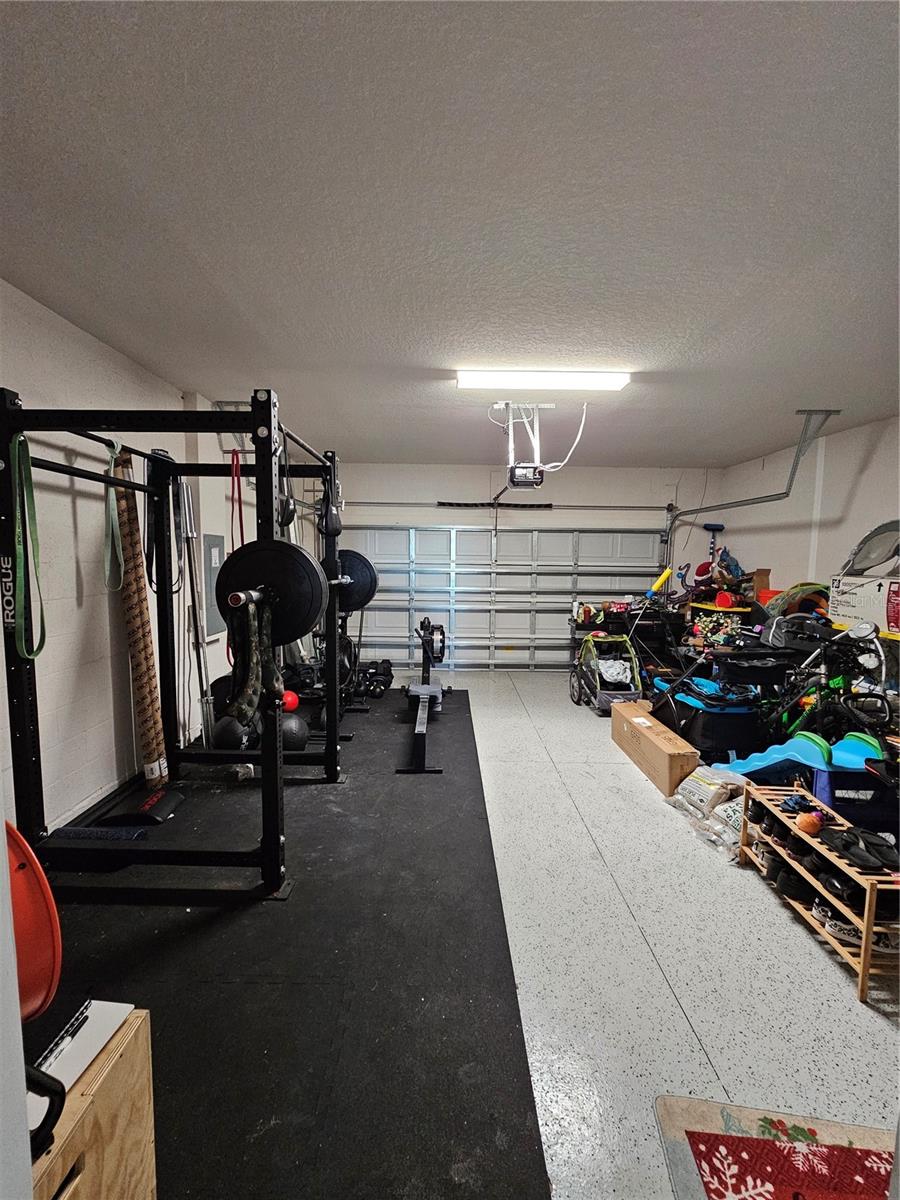 Image 22 of 42 For 11957 Kingsley Trail