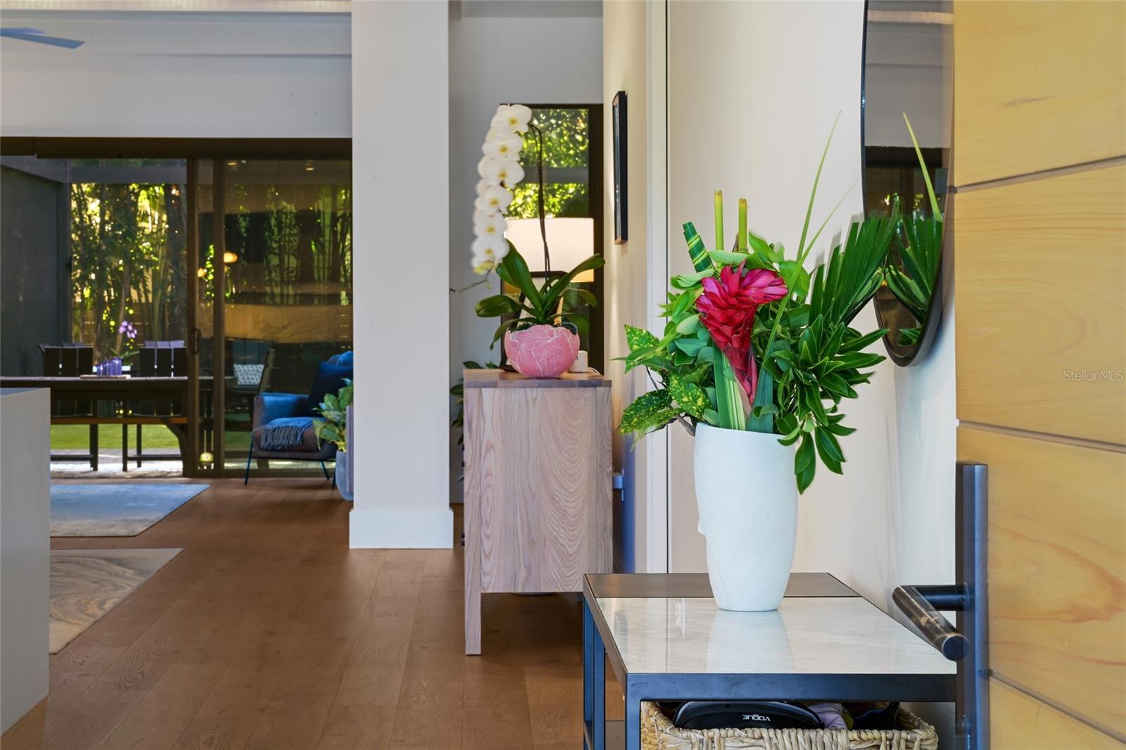 Image 13 of 86 For 948 Citrus Avenue