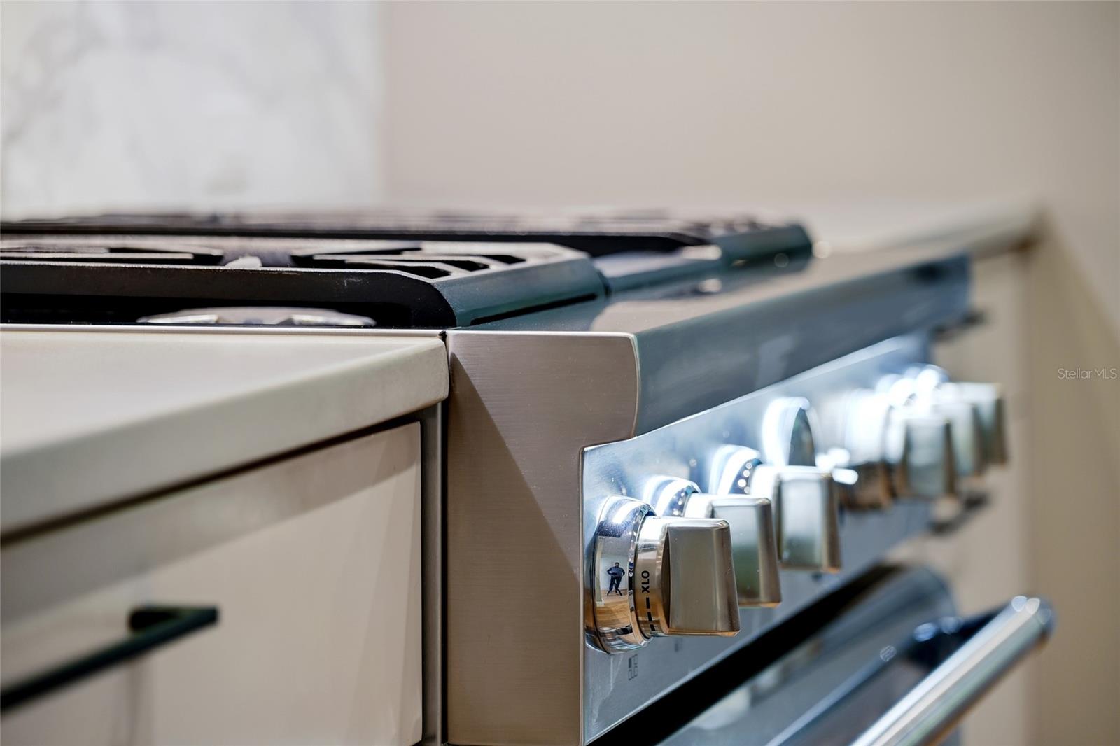 Image 25 of 86 For 948 Citrus Avenue