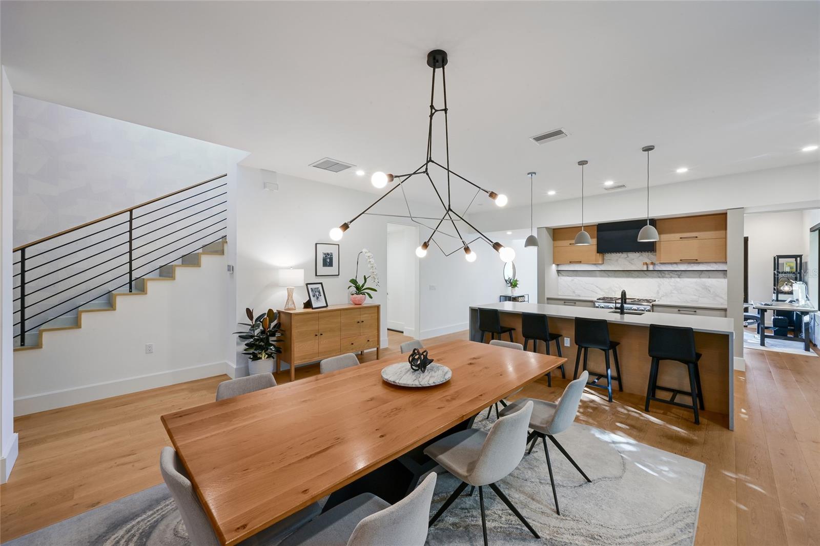 Image 28 of 86 For 948 Citrus Avenue