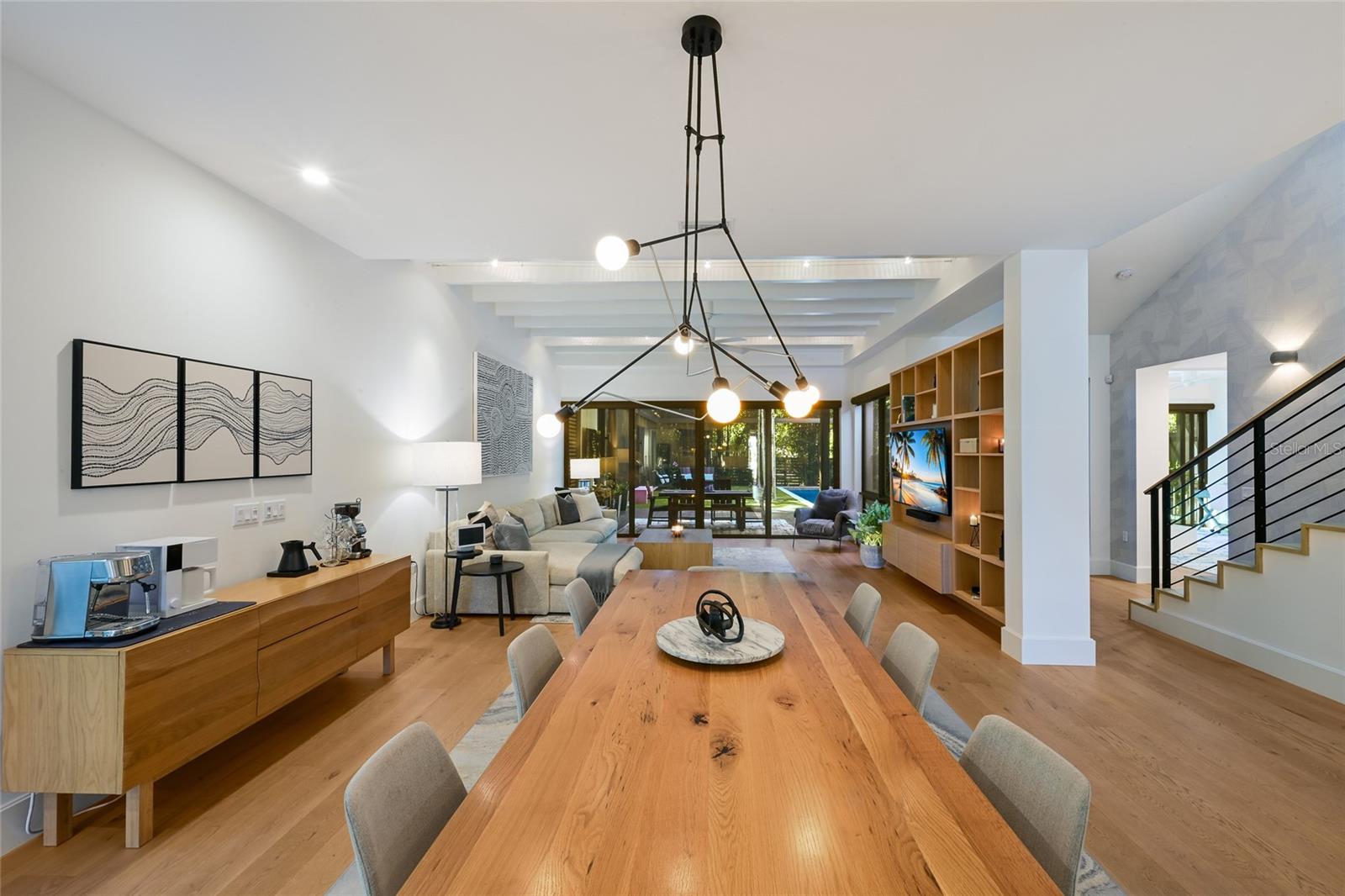 Image 29 of 86 For 948 Citrus Avenue