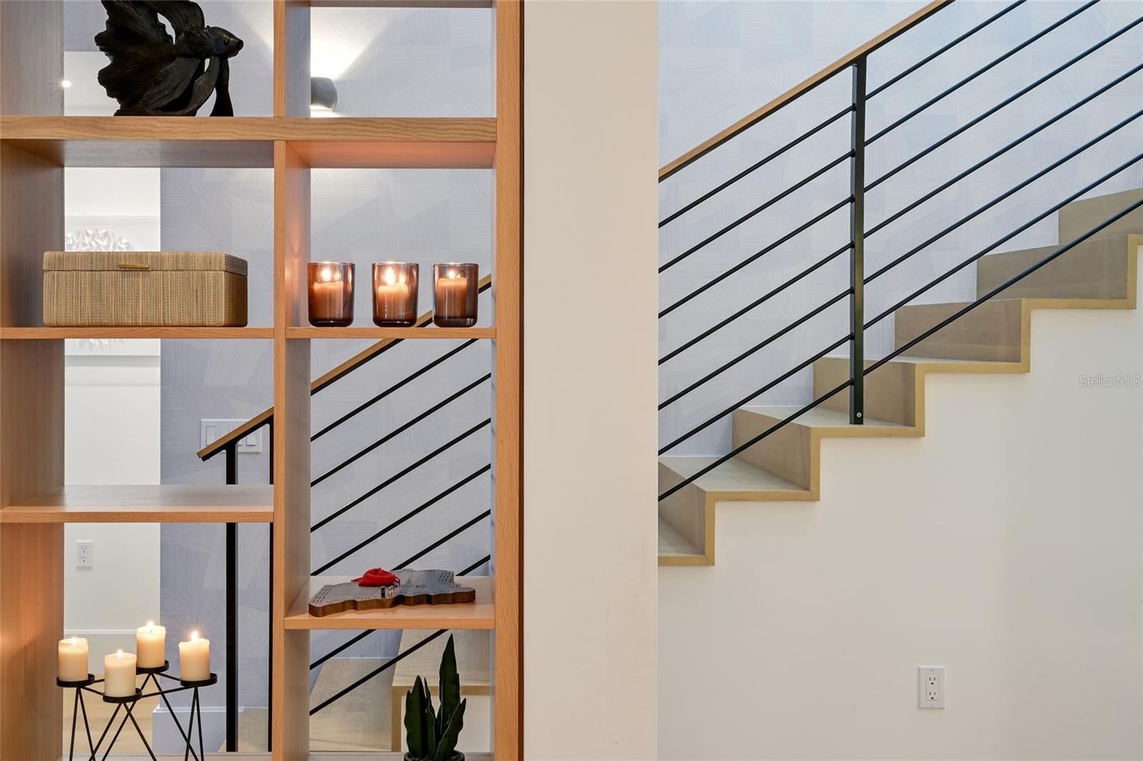 Image 34 of 86 For 948 Citrus Avenue