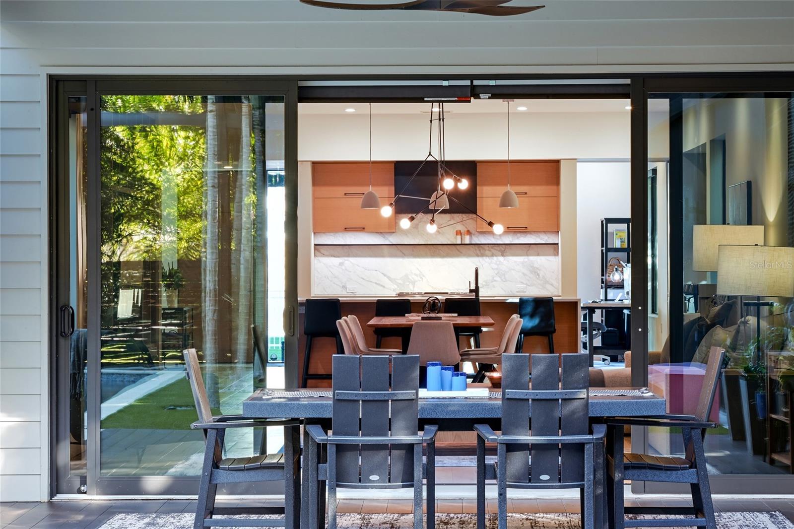 Image 39 of 86 For 948 Citrus Avenue