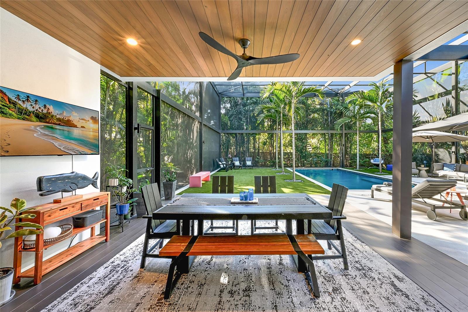 Image 40 of 86 For 948 Citrus Avenue