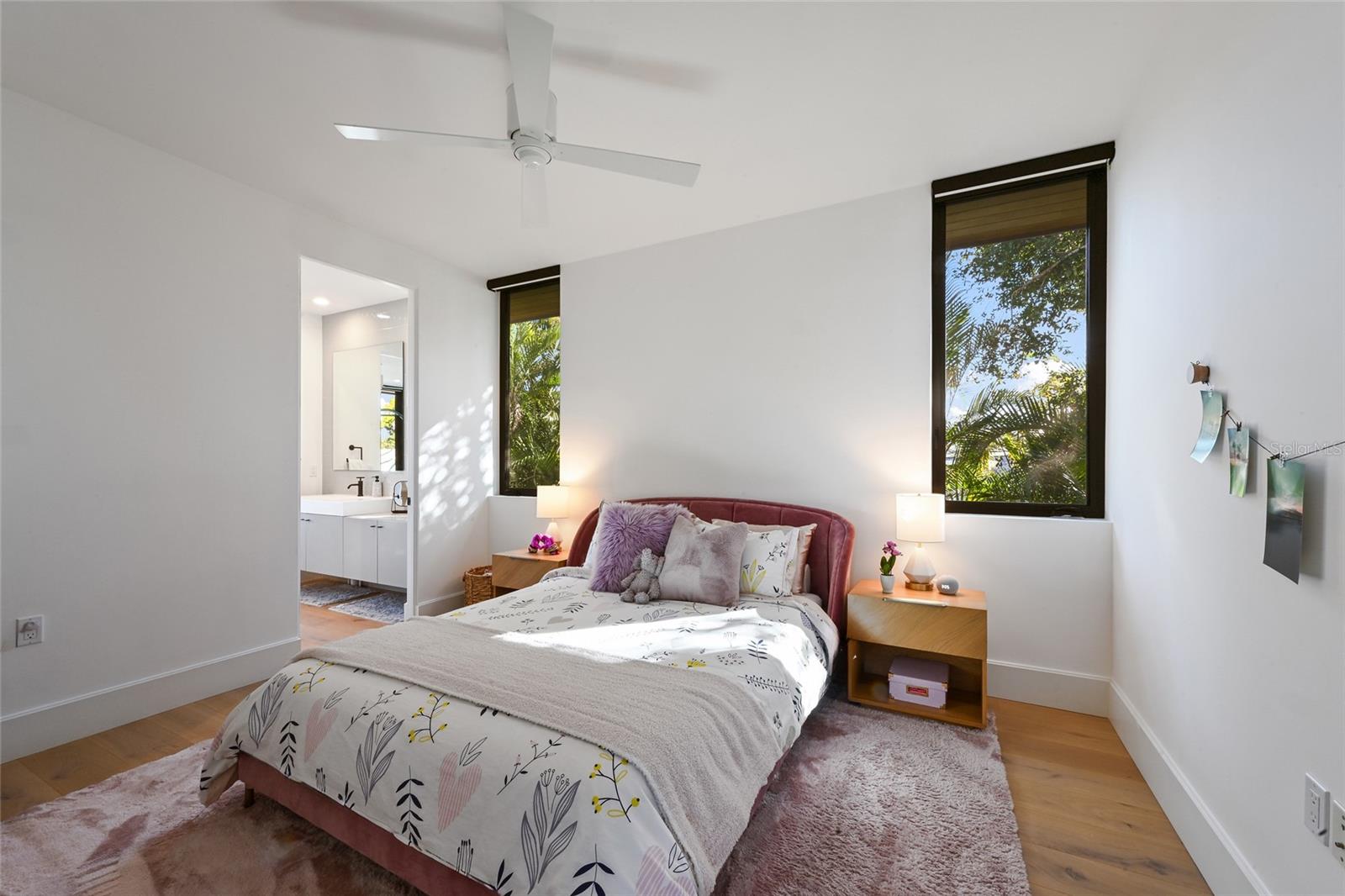 Image 68 of 86 For 948 Citrus Avenue