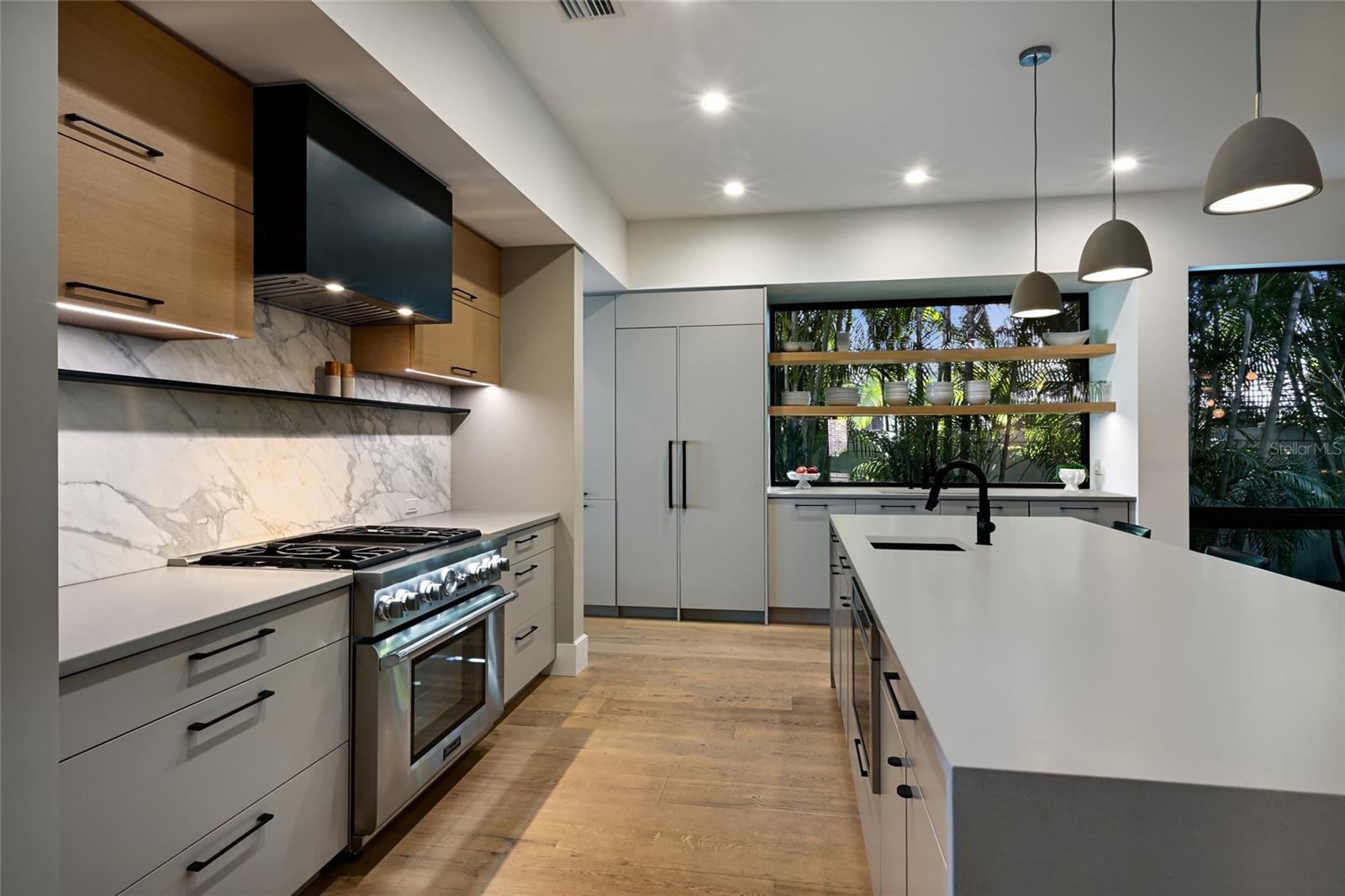 Image 8 of 86 For 948 Citrus Avenue