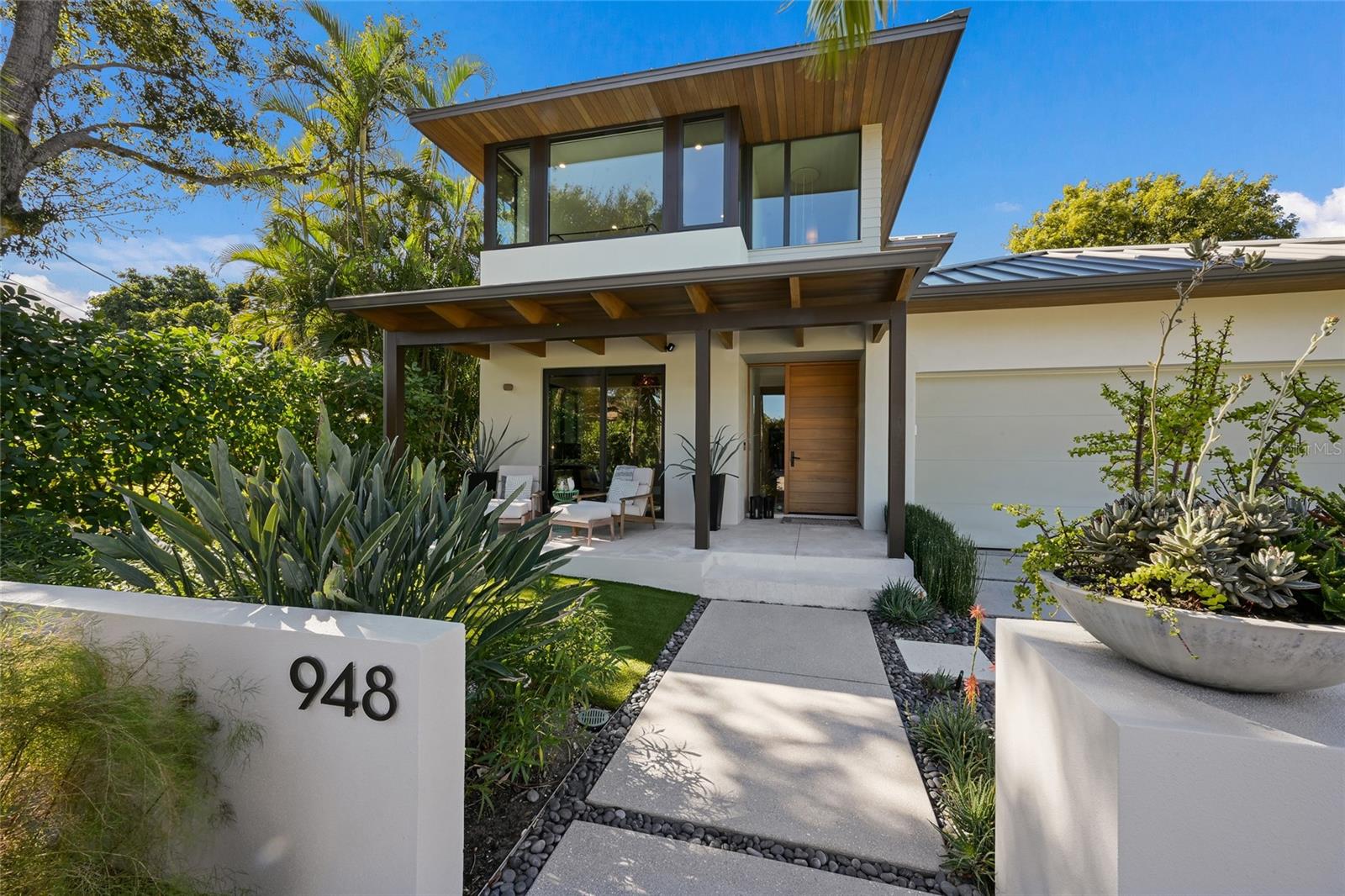 Image 85 of 86 For 948 Citrus Avenue