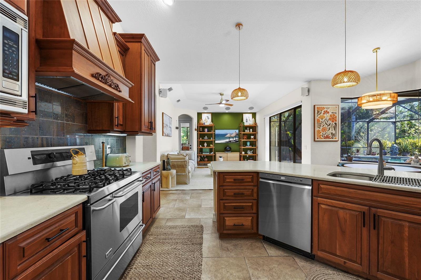 Image 8 of 79 For 3787 Eagle Hammock Drive