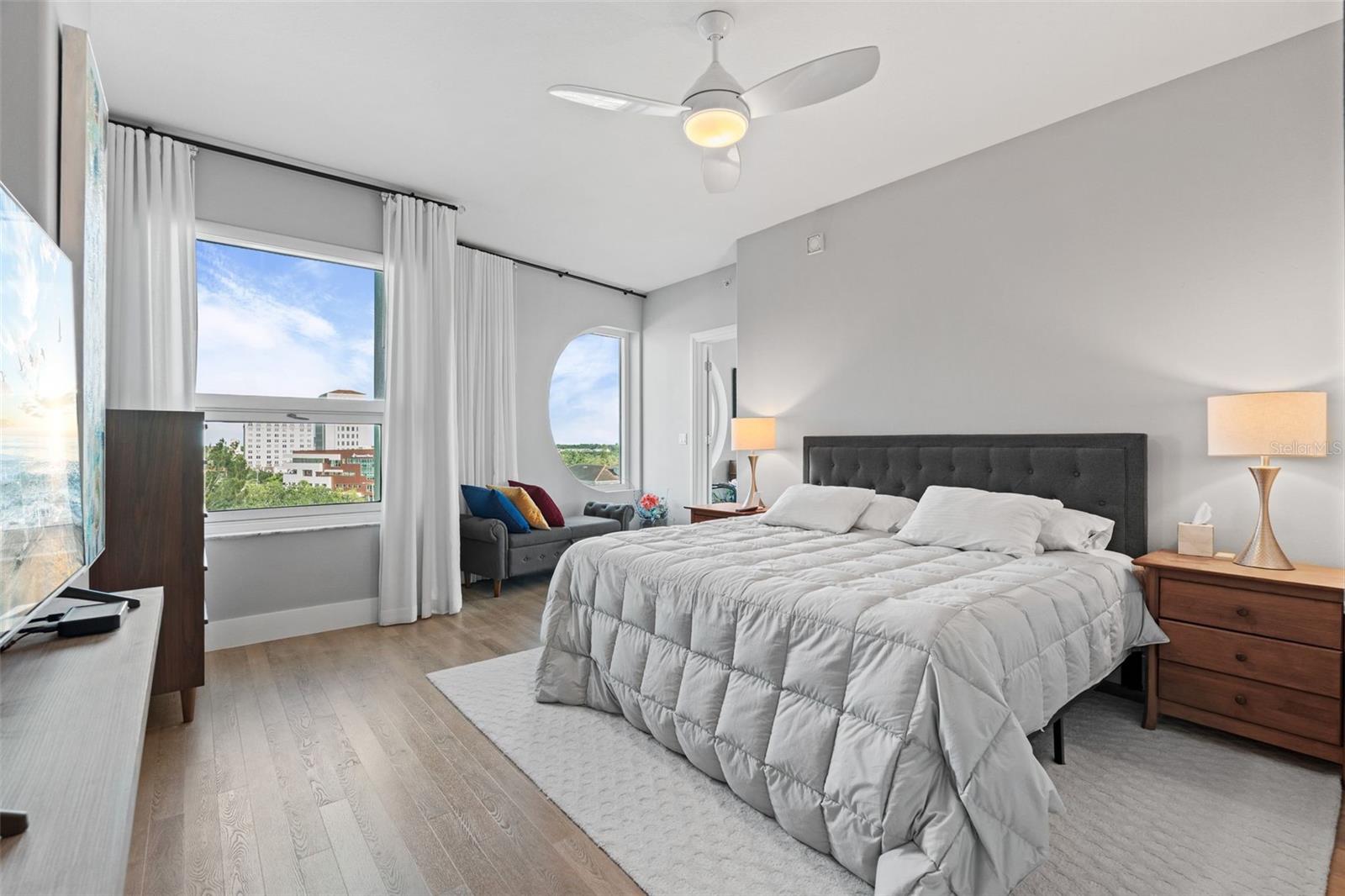 Image 28 of 67 For 1771 Ringling Boulevard 707