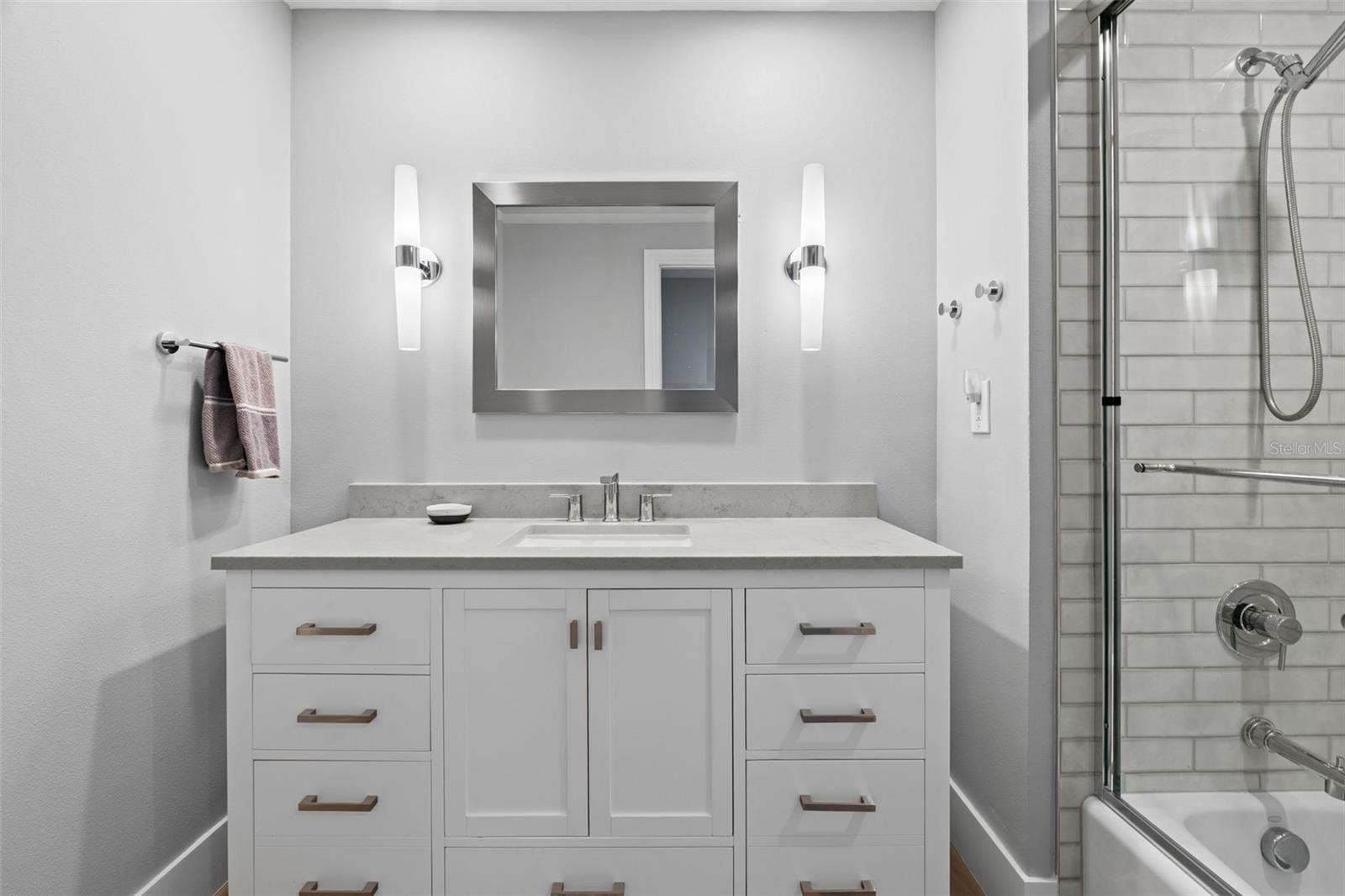 Image 34 of 67 For 1771 Ringling Boulevard 707