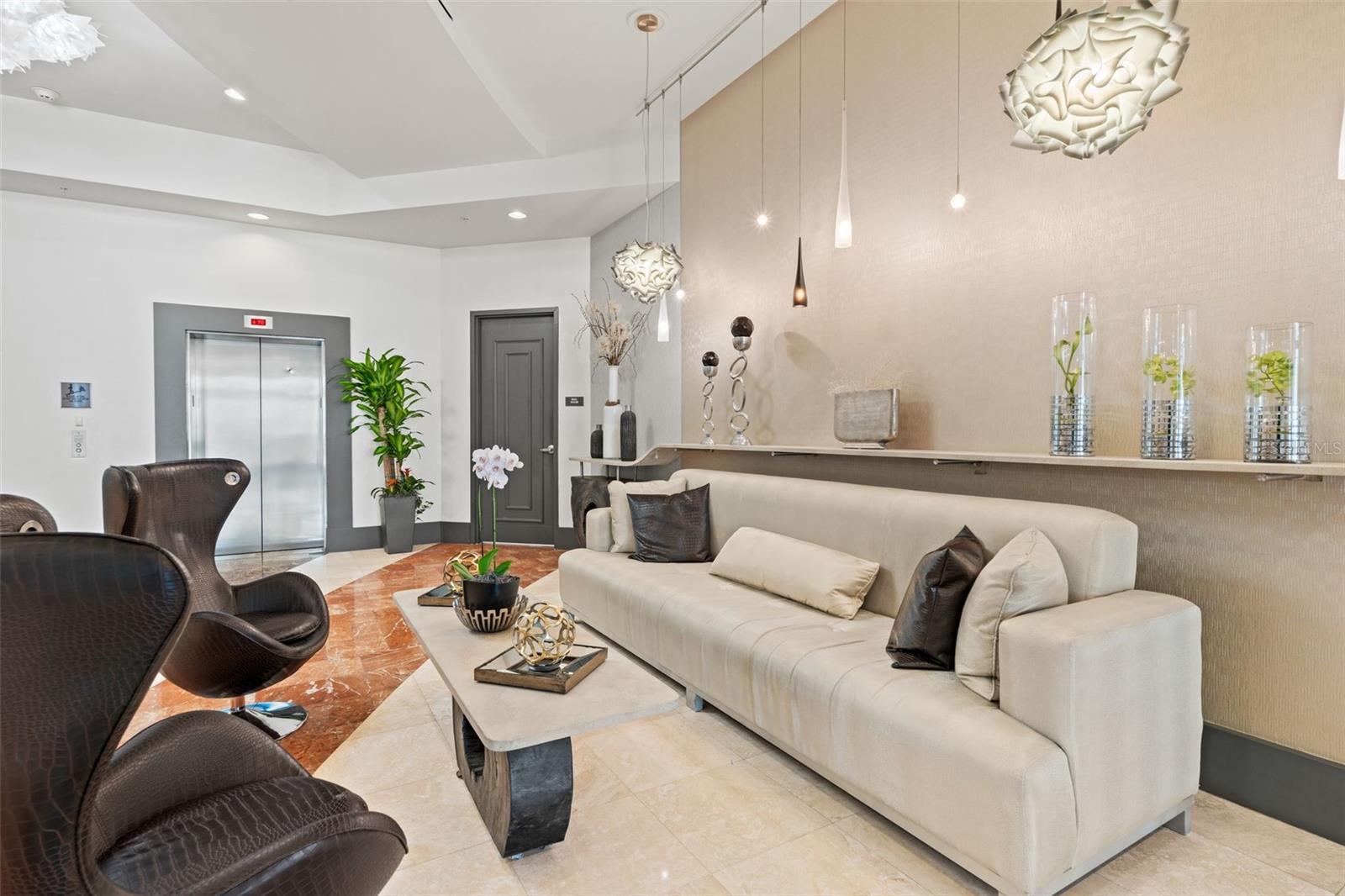 Image 40 of 67 For 1771 Ringling Boulevard 707