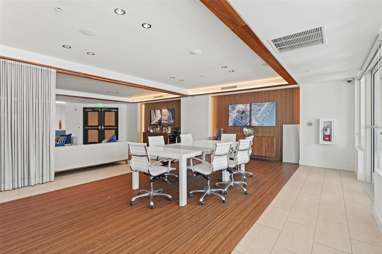 Image 46 of 67 For 1771 Ringling Boulevard 707