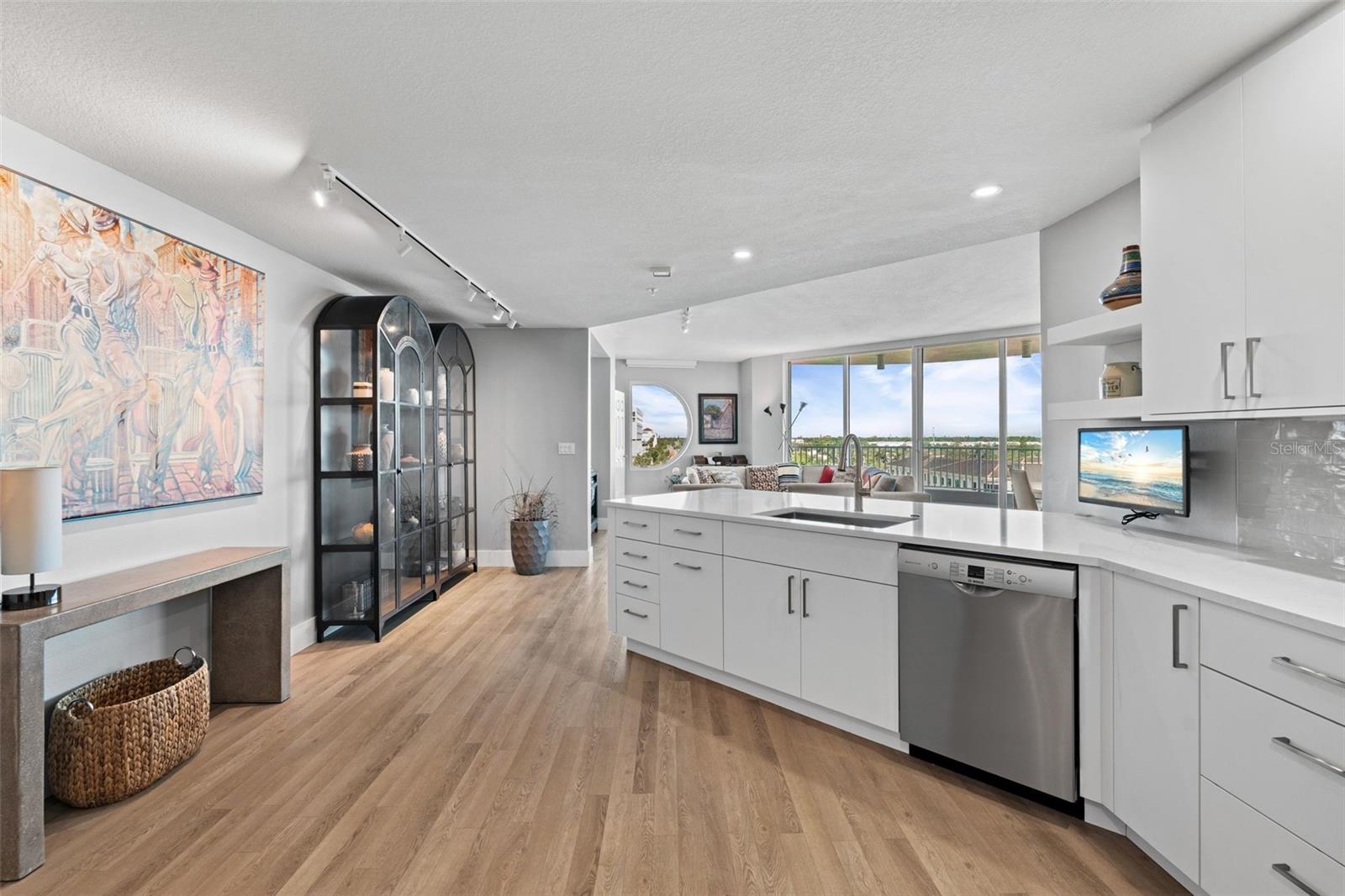 Image 8 of 67 For 1771 Ringling Boulevard 707