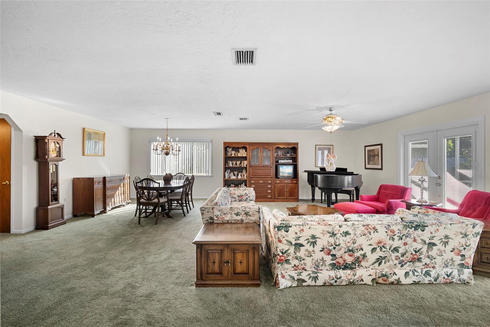 Image 20 of 49 For 6936 Arbor Oaks Circle