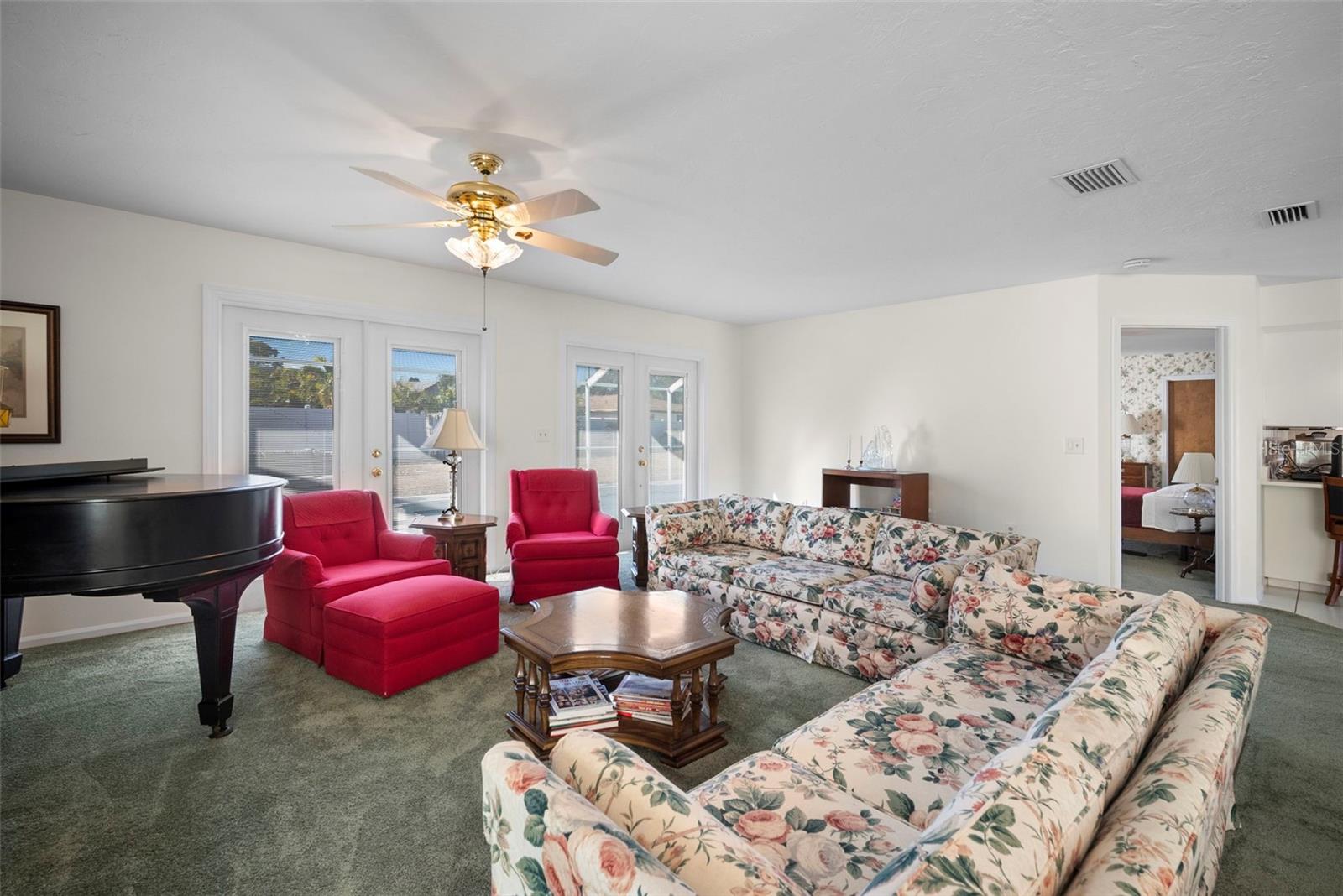 Image 23 of 49 For 6936 Arbor Oaks Circle