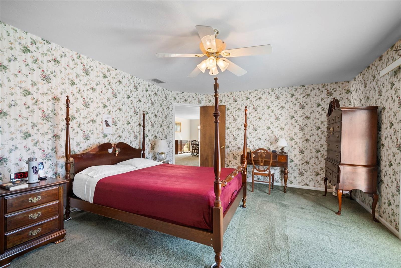 Image 28 of 49 For 6936 Arbor Oaks Circle