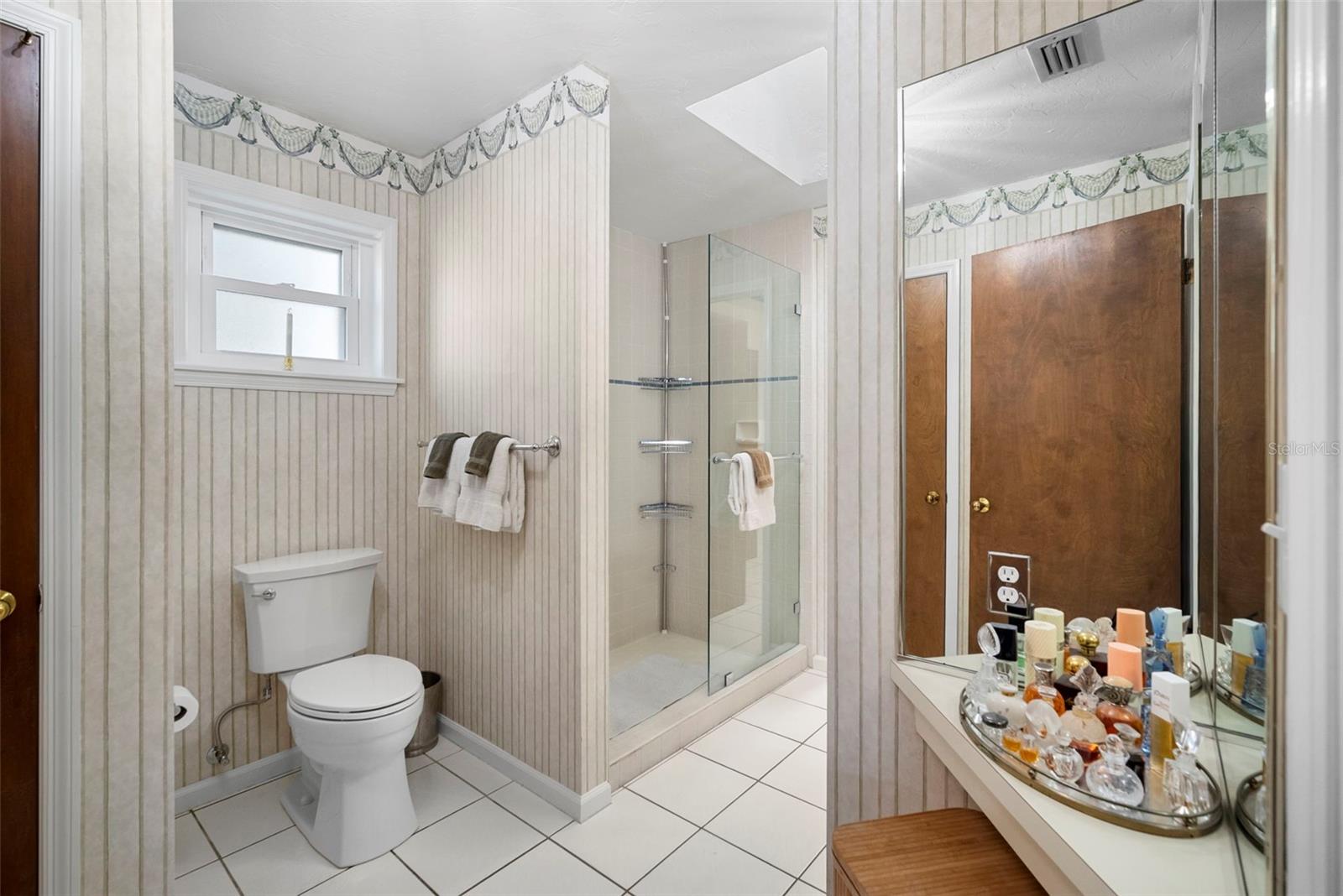 Image 31 of 49 For 6936 Arbor Oaks Circle