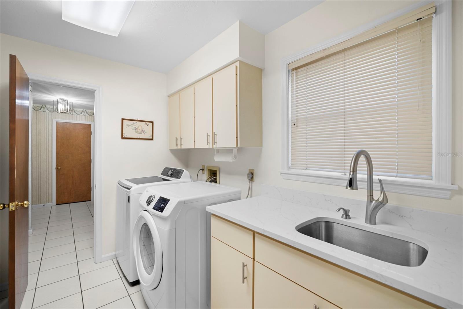 Image 37 of 49 For 6936 Arbor Oaks Circle