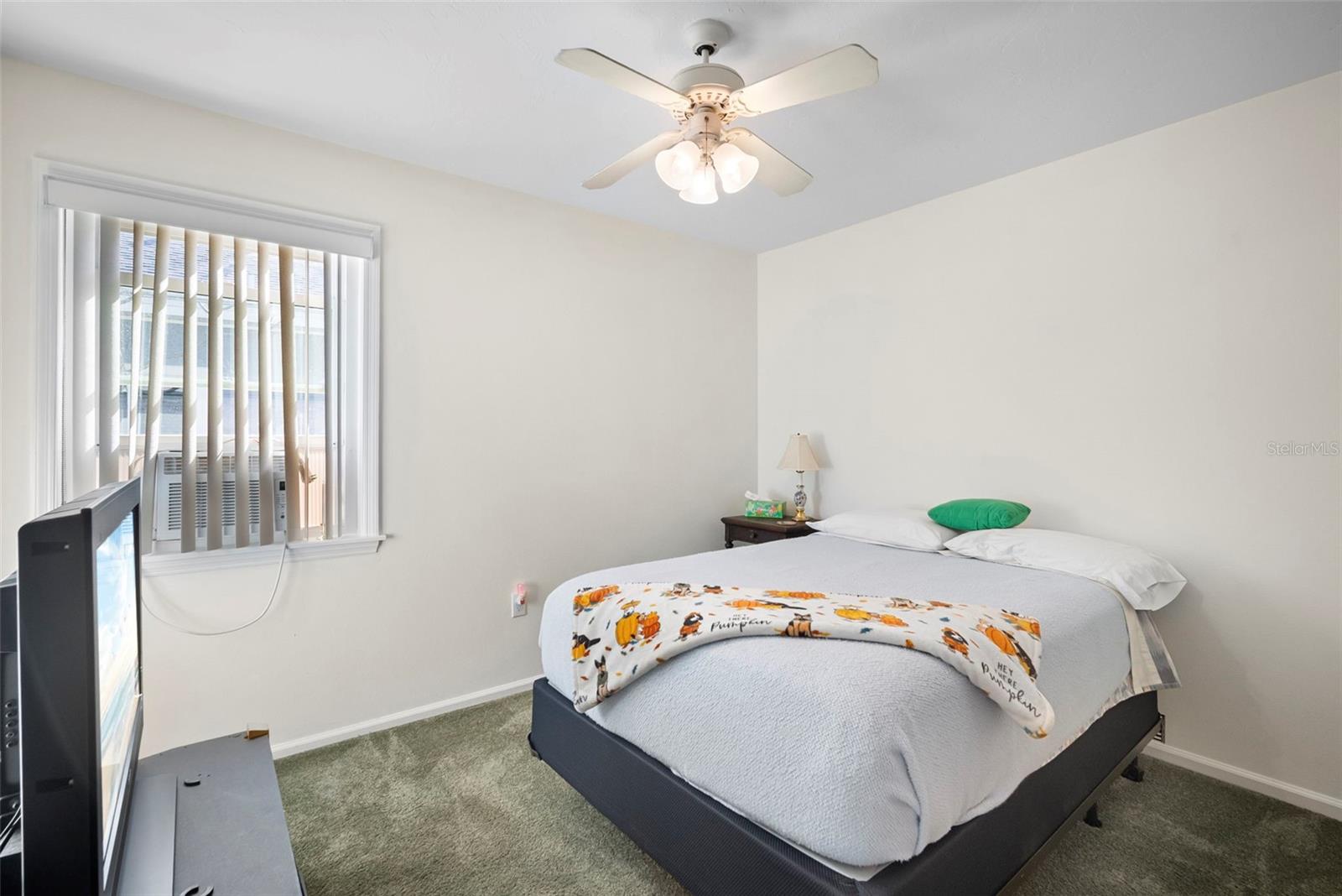 Image 41 of 49 For 6936 Arbor Oaks Circle