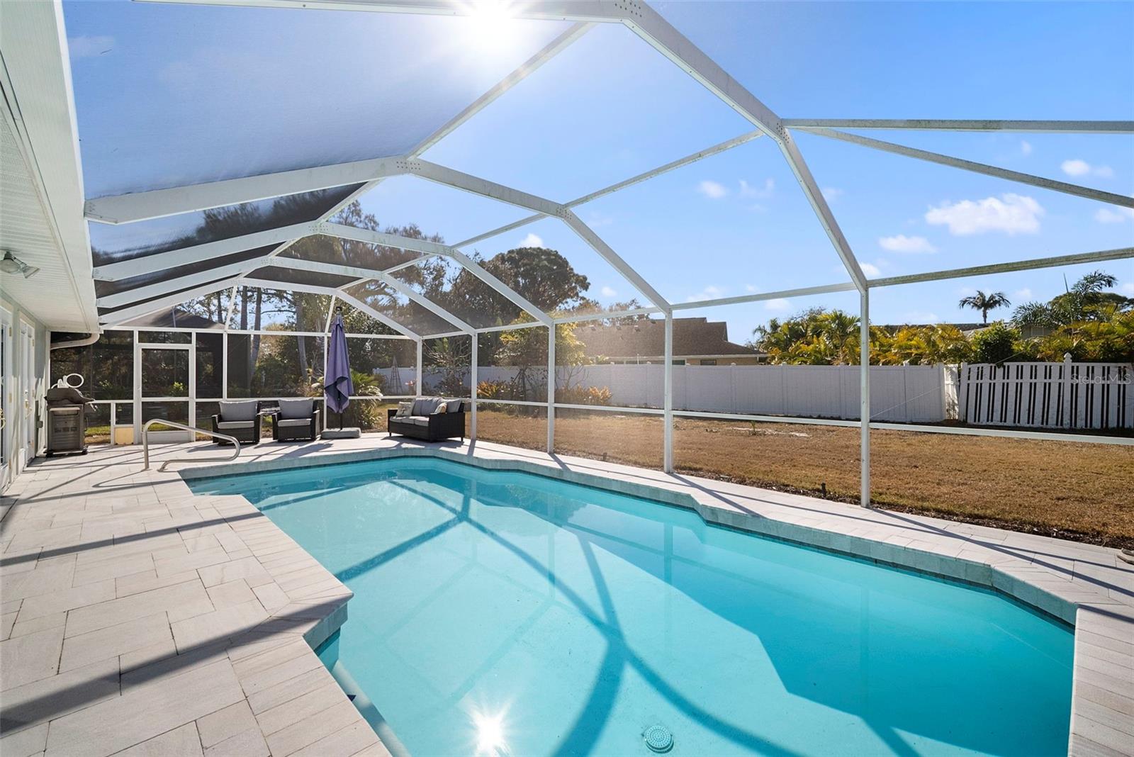 Image 6 of 49 For 6936 Arbor Oaks Circle