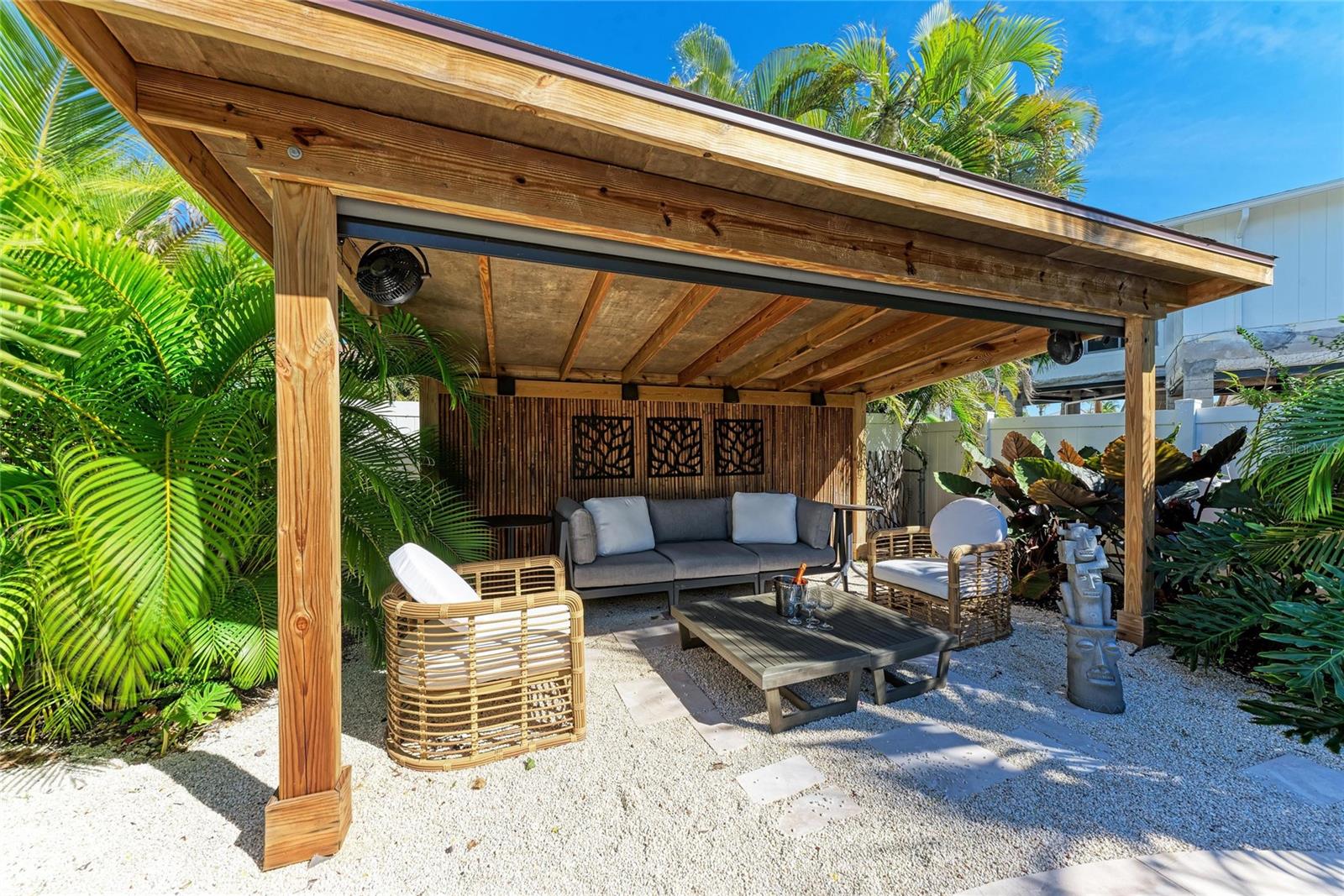 Image 32 of 40 For 730 Fox Street