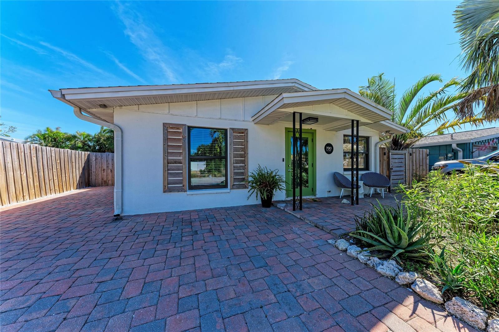 Image 4 of 40 For 730 Fox Street