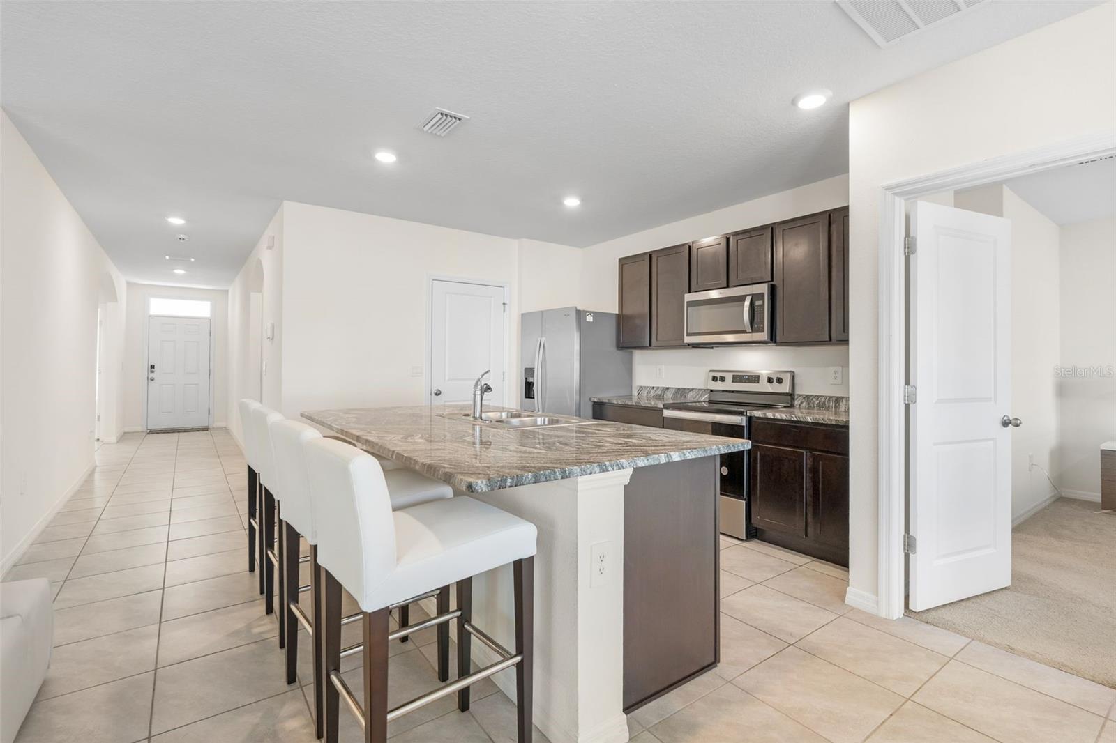 Image 17 of 32 For 5121 Sultana Cove