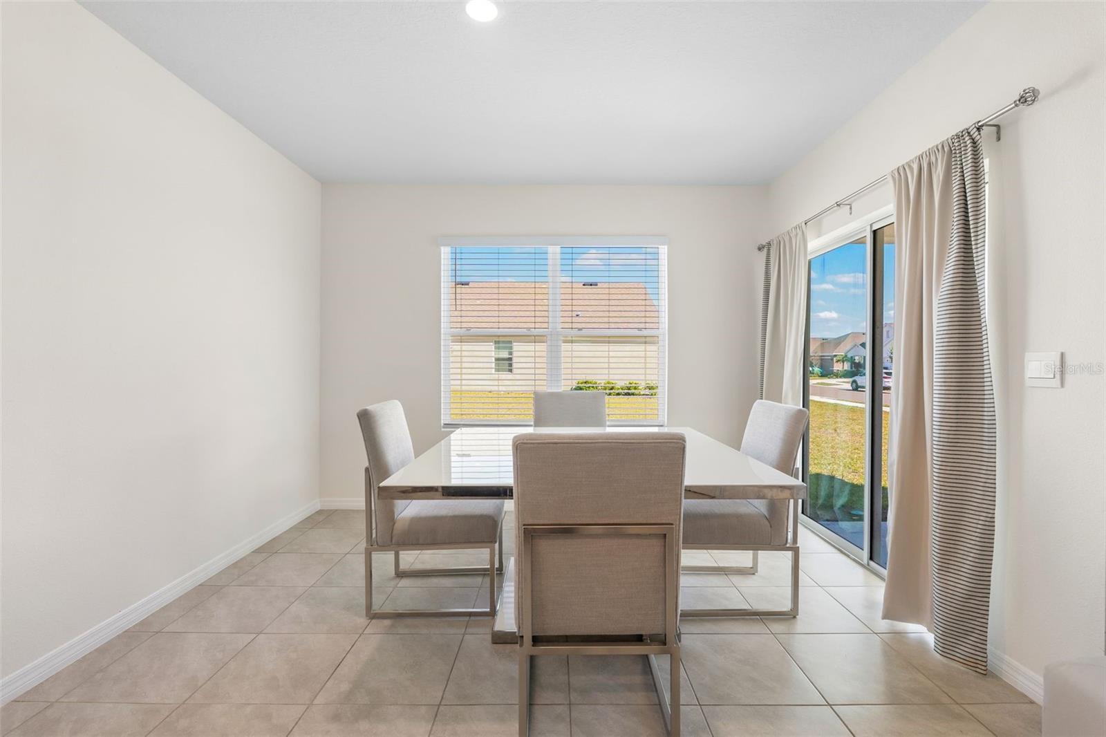 Image 19 of 32 For 5121 Sultana Cove