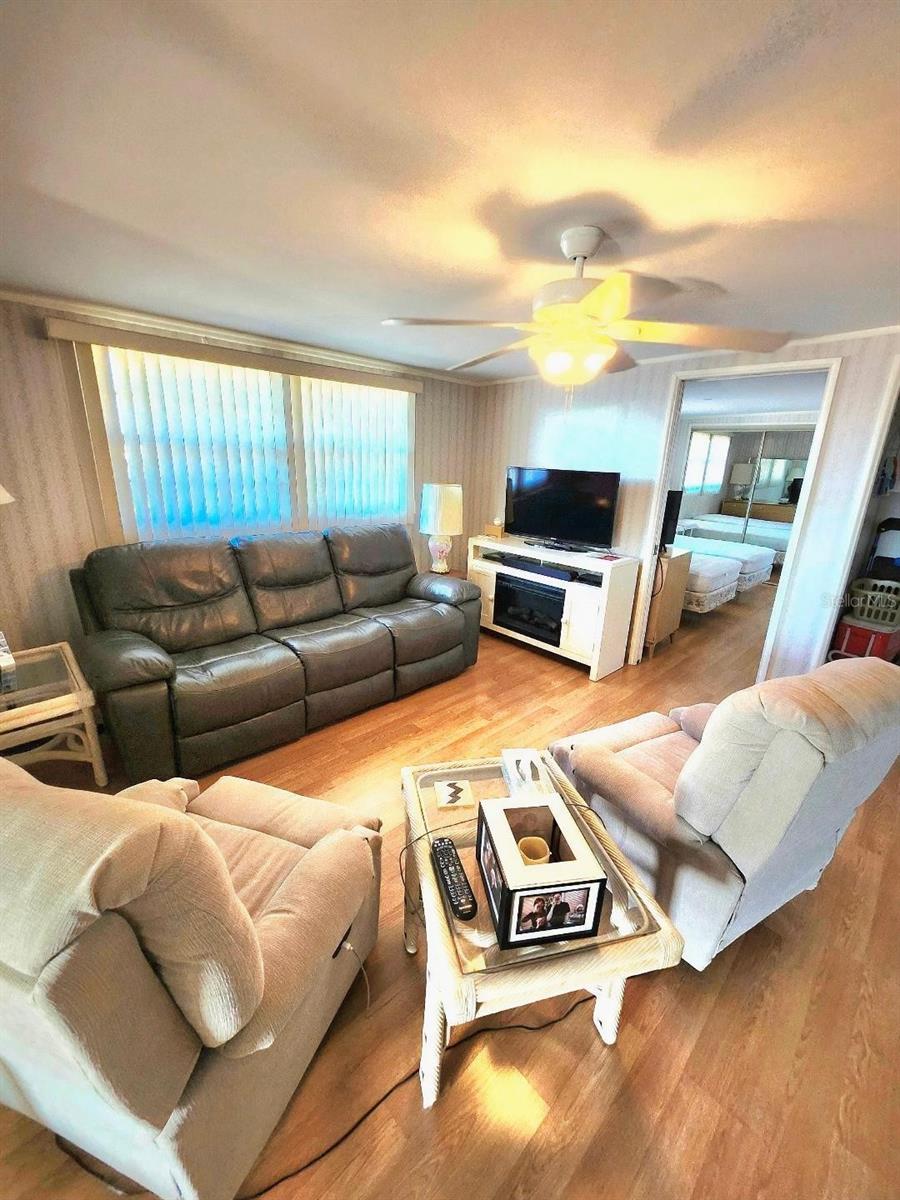 Image 10 of 58 For 2003 Minnesota Avenue