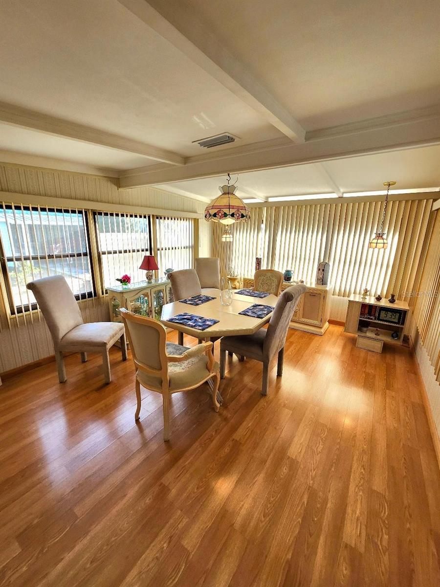 Image 12 of 58 For 2003 Minnesota Avenue