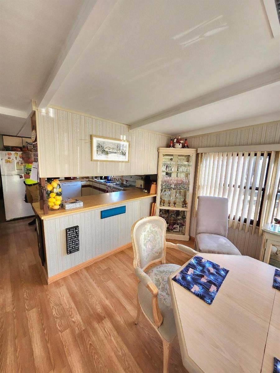 Image 16 of 58 For 2003 Minnesota Avenue