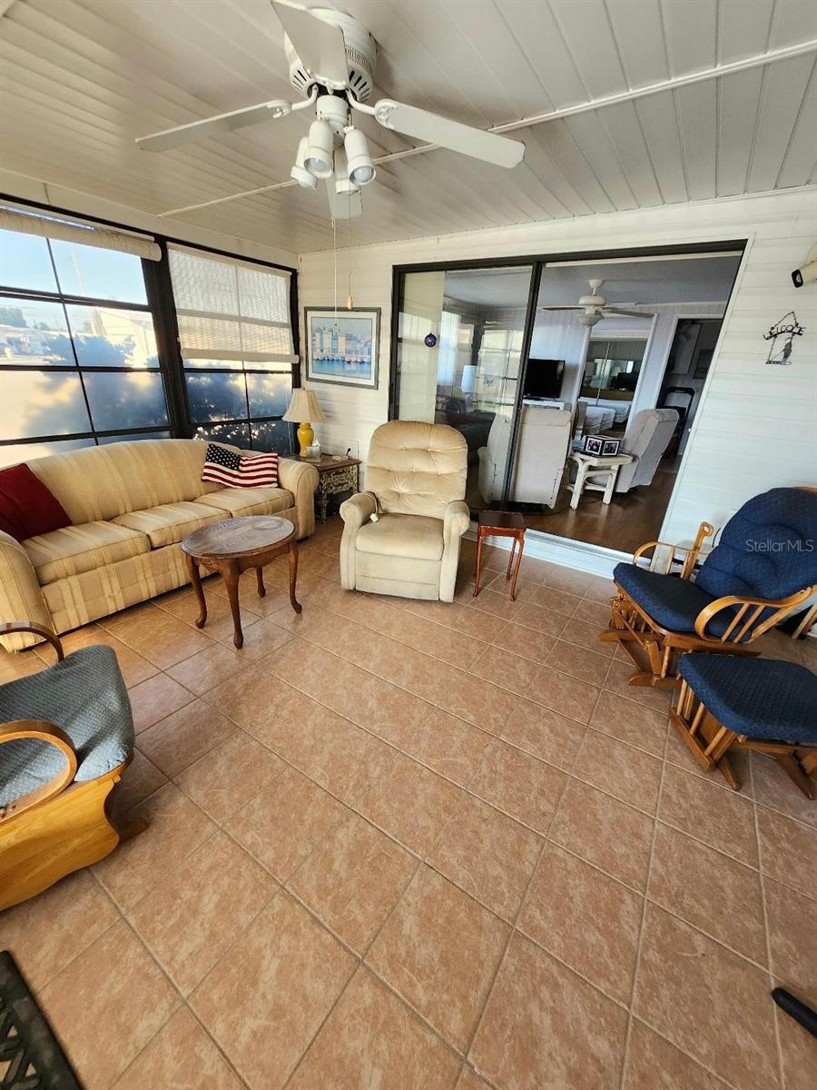 Image 7 of 58 For 2003 Minnesota Avenue