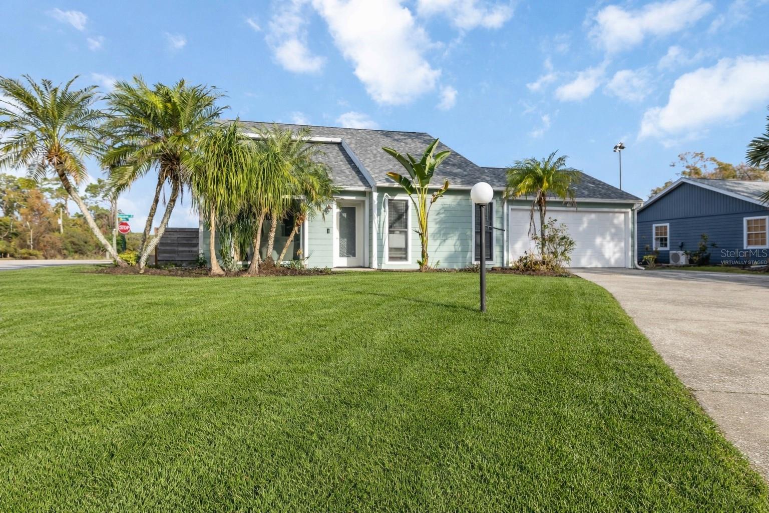 Image 2 of 26 For 5211 Cedar Hammock Court