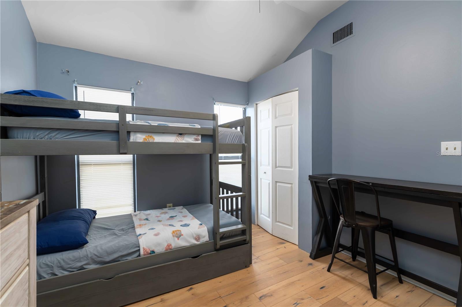 Image 22 of 26 For 5211 Cedar Hammock Court