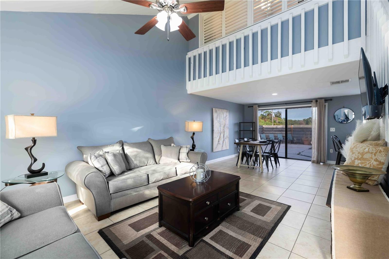 Image 3 of 26 For 5211 Cedar Hammock Court