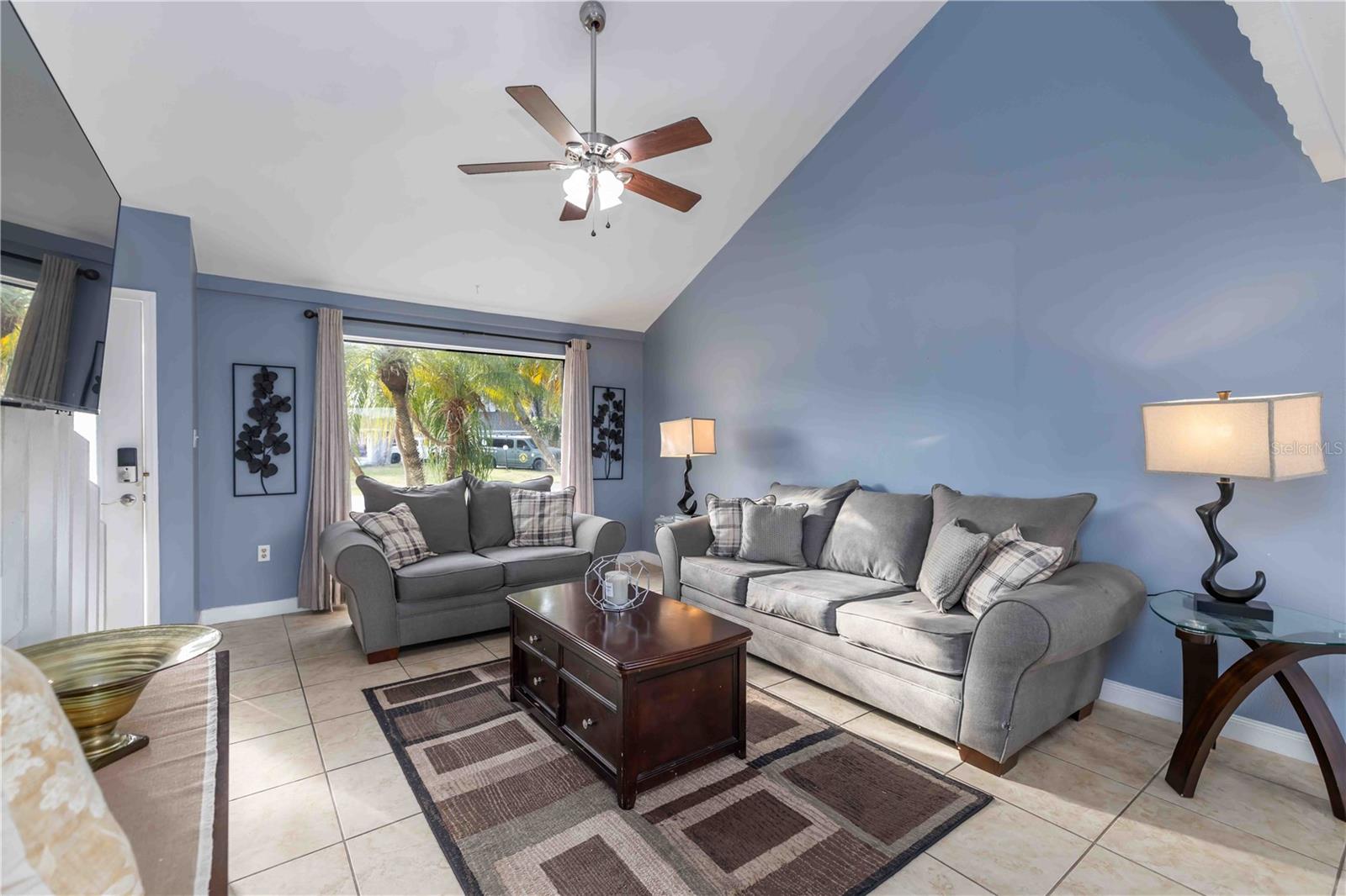 Image 5 of 26 For 5211 Cedar Hammock Court